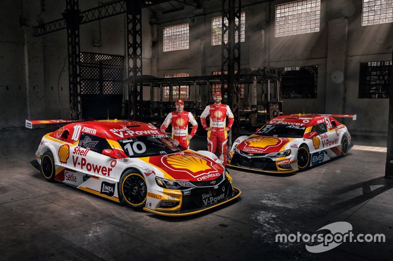 Shell V-Power - Ricardo Zonta (10) e Átila Abreu (51)