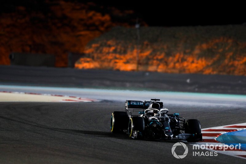 3: Льюис Хэмилтон, Mercedes AMG F1 W10, 1:28.190