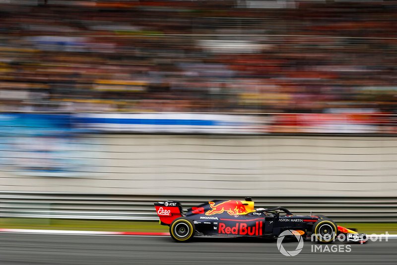 Во второй тренировке Ферстаппен и Red Bull не поняли друг друга