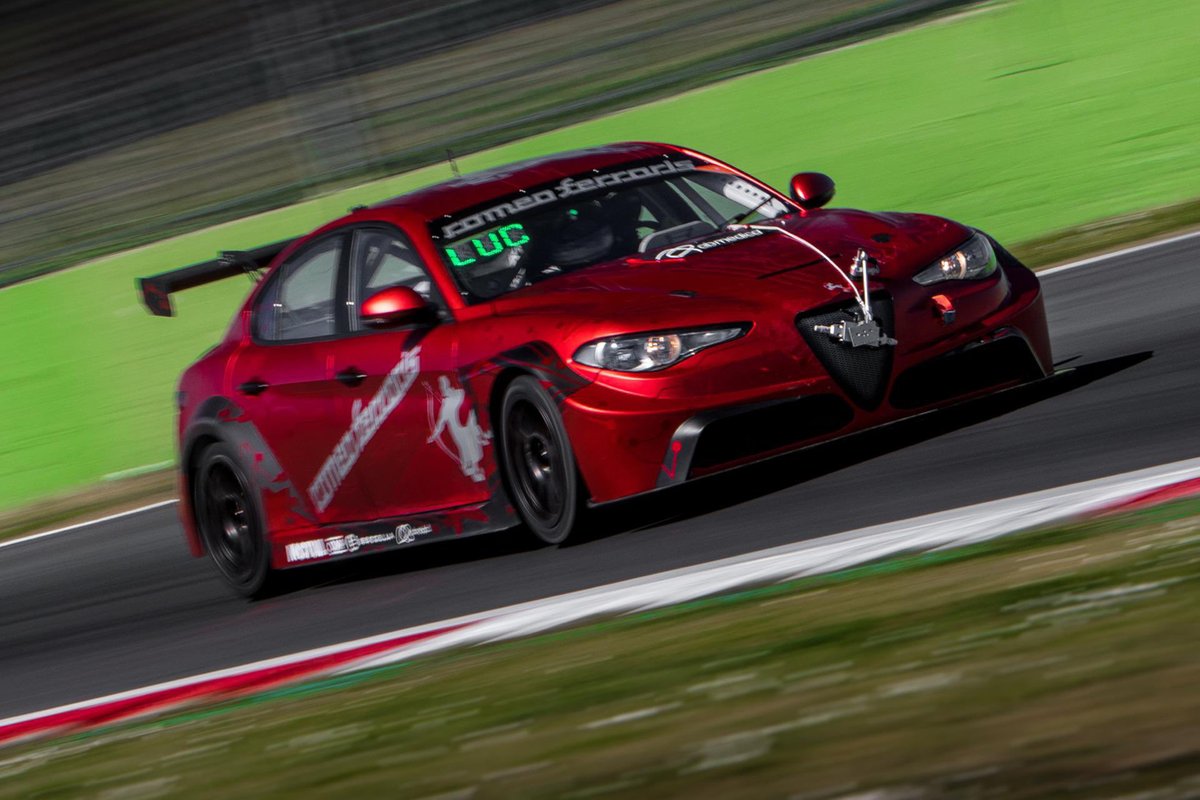 Alfa Romeo Giulia ETCR, Romeo Ferraris