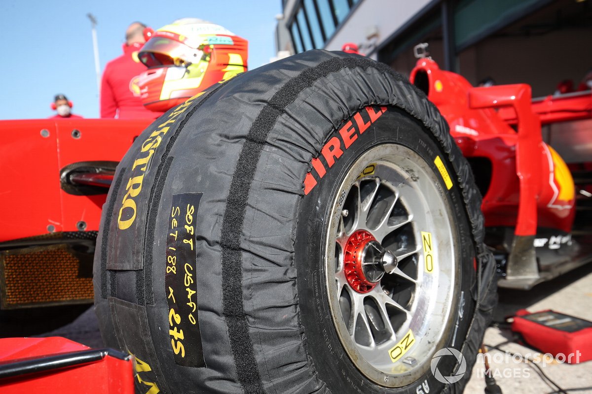 Dettagli della Ferrari F60