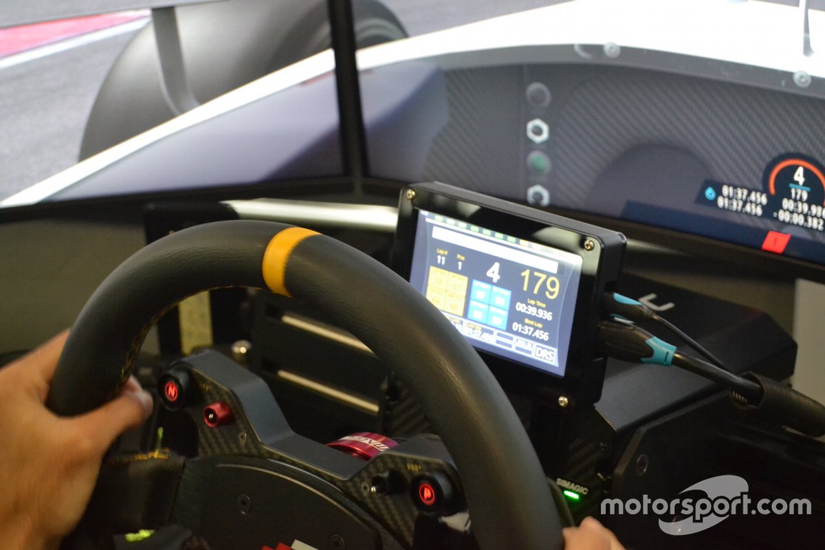 P1 Akademi Digital Motorsport Indonesia