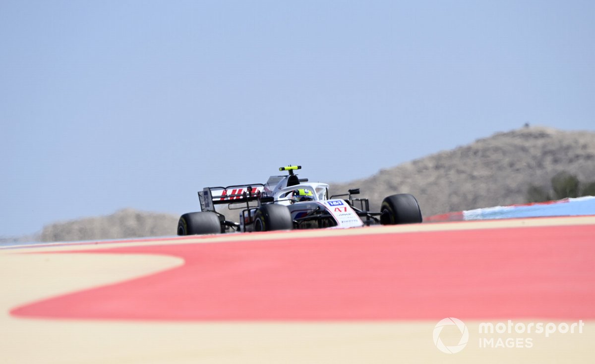 Mick Schumacher, Haas VF-21