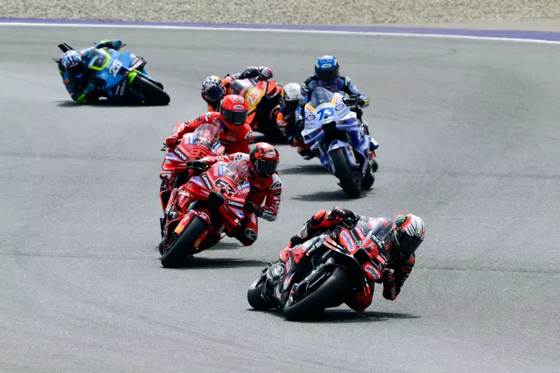 Marco Bezzecchi, Aprilia Racing