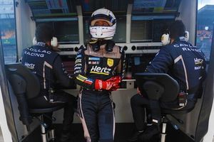 #12 Cadillac Hertz Team Jota Cadillac V-Series.R: Alex Lynn