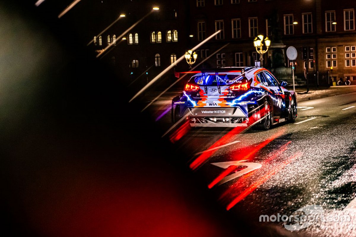 Augusto Farfus, Hyundai Motorsport, Hyundai Veloster N ETCR