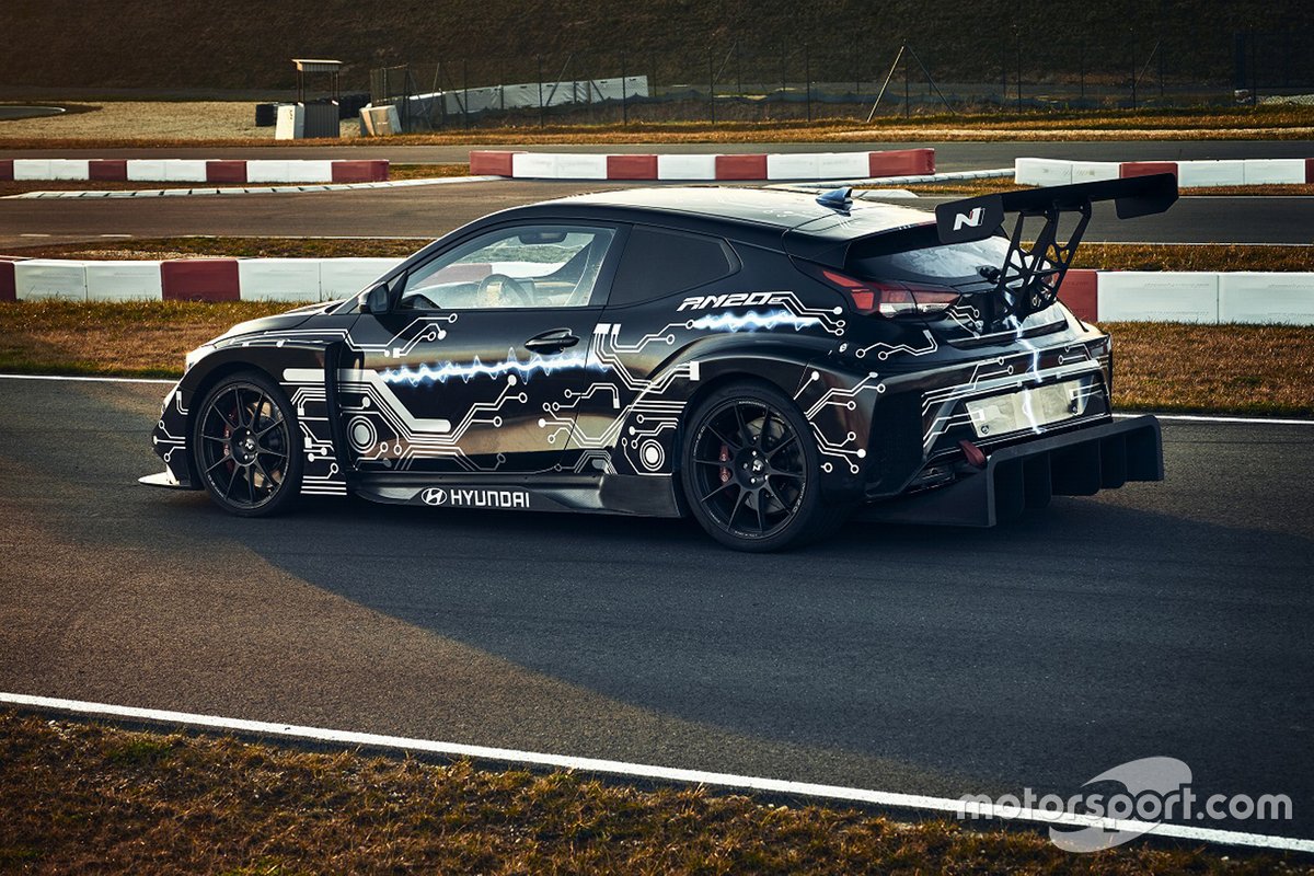 Hyundai N RM20e