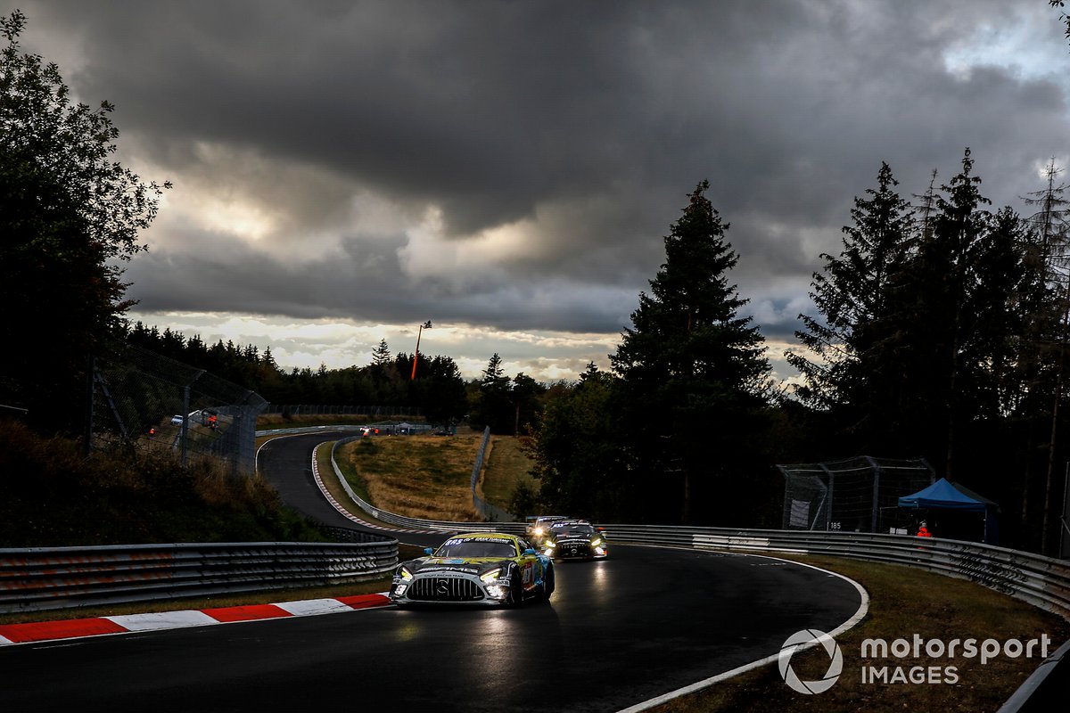 #2 Mercedes-AMG Team HRT Mercedes-AMG GT3: Hubert Haupt, Yelmer Buurman, Nico Bastian, Philip Ellis