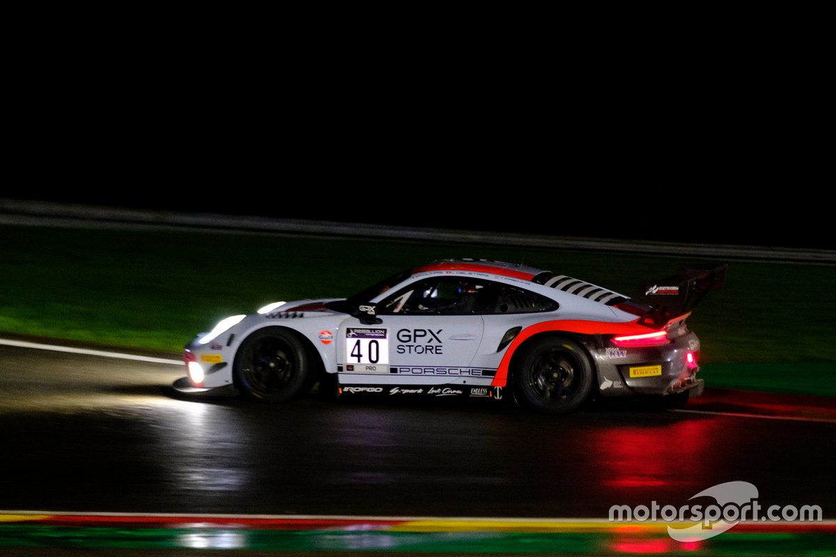 #40 GPX Racing Porsche 911 GT3-R: Romain Dumas, Louis Deletraz, Thomas Preining
