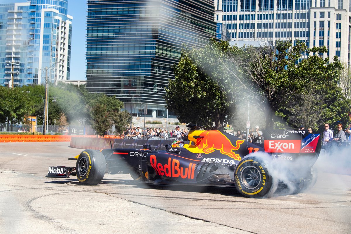 Sergio Pérez, Red Bull Racing RB16B