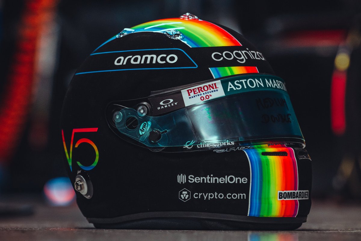 GP de Singapour 2022, avec une couleur noire absorbant près de 99% de la lumière
