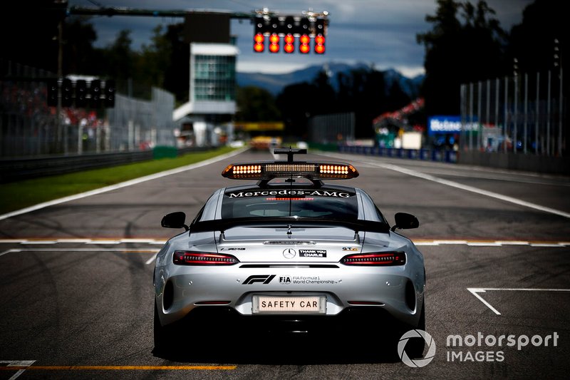 Safety Car on the grid