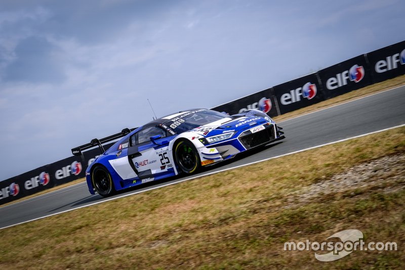 #25 Sainteloc Racing Audi R8 LMS GT3: Simon Gachet, Christopher Haase