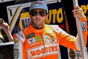 Chase Elliott, Hendrick Motorsports, Chevrolet Camaro Hooters Spirits