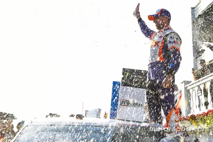 Ganador Denny Hamlin, Joe Gibbs Racing
