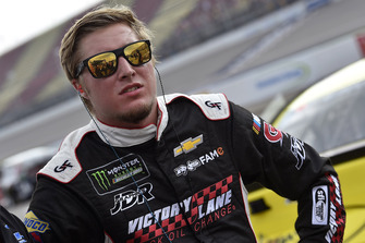 Garrett Smithley, Premium Motorsports, Chevrolet Camaro Victory Lane Quick Oil Change