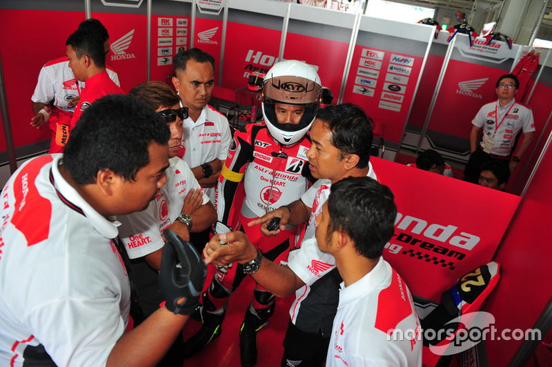 #7 Astra Honda Racing Team: Tommy Salim, M Febriansyah