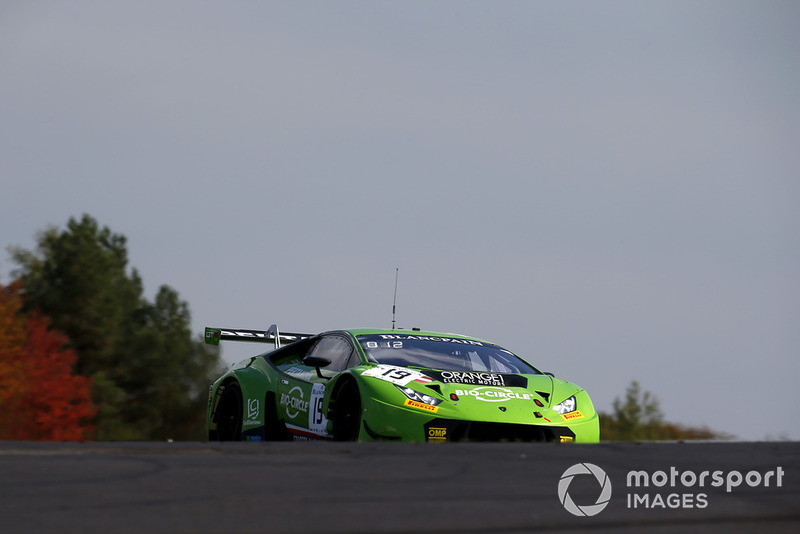 #19 GRT Grasser Racing Team Lamborghini Huracan GT3: Ezequiel Perez Companc, Andrea Caldarelli