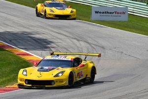 #3 Corvette Racing Chevrolet Corvette C7.R, GTLM - Antonio Garcia, Jan Magnussen, #4 Corvette Racing Chevrolet Corvette C7.R, GTLM - Oliver Gavin, Tommy Milner