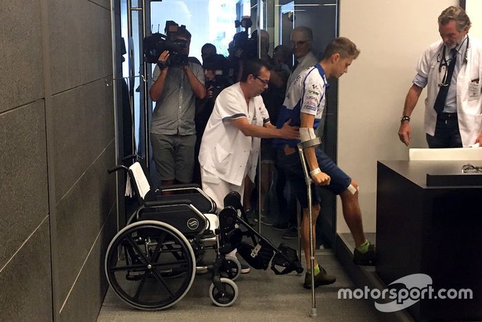 Tito Rabat, Avintia Racing en el hospital
