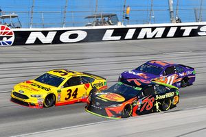 Michael McDowell, Front Row Motorsports, Ford Fusion Love's/ Luber Finer and Martin Truex Jr., Furniture Row Racing, Toyota Camry Bass Pro Shops/5-hour ENERGY