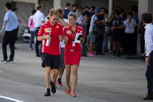 Sebastian Vettel, Ferrari, avec son attaché de presse Britta Roeske 