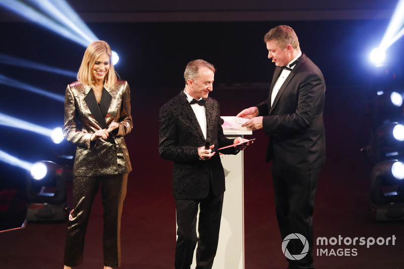 Nicki Shields, Paddy Lowe ve David Croft
