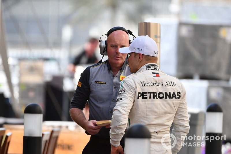 Valtteri Bottas, Mercedes AMG F1 and Pirelli engineer