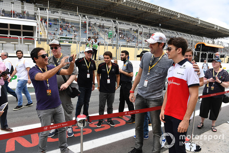 Charles Leclerc, Sauber with fans