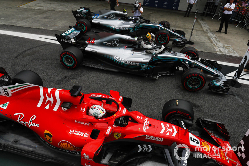 Lewis Hamilton, Mercedes AMG F1, Valtteri Bottas, Mercedes AMG F1 W09, Sebastian Vettel, Ferrari SF71H.