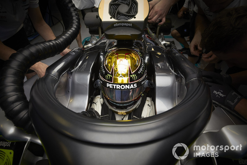 Abu Dhabi - Lewis Hamilton