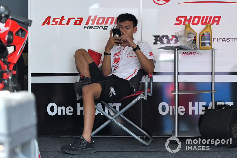 Awhin Sanjaya, Astra Honda Racing Team