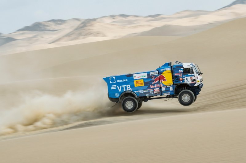 #518 Team Kamaz Master: Andrey Karginov, Igor Leonov, Andrey Mokeev