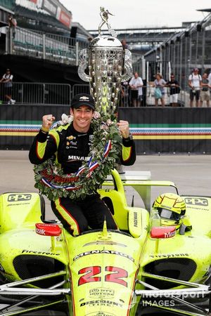 Simon Pagenaud, Team Penske Chevrolet, Victory Lane