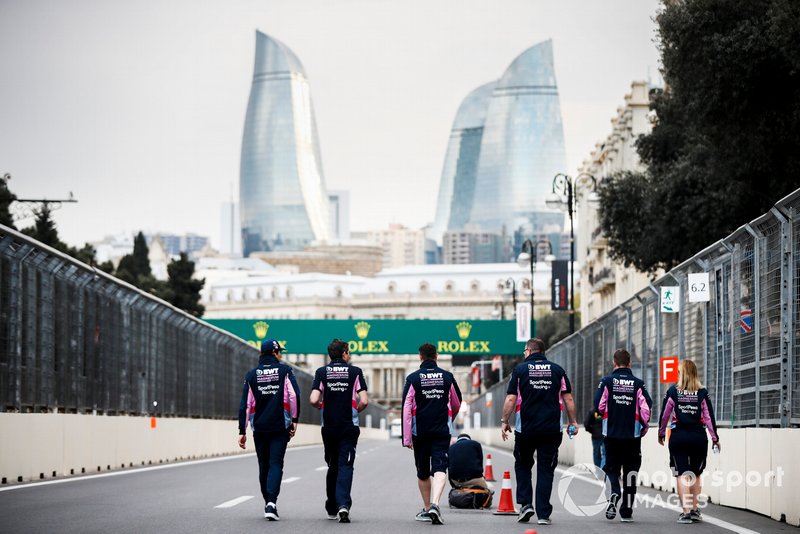 Lance Stroll, Racing Point walks the track with his engineers