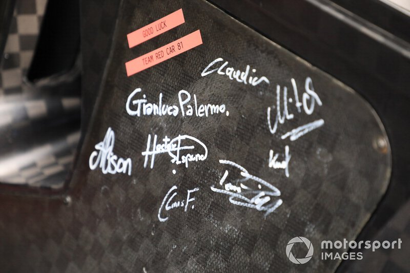 Portière de la #81 BMW Team MTEK BMW M8 GTE