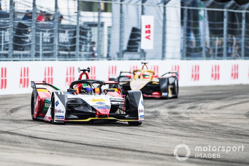 Lucas Di Grassi, Audi Sport ABT Schaeffler, Audi e-tron FE05, Jean-Eric Vergne, DS TECHEETAH, DS E-Tense FE19