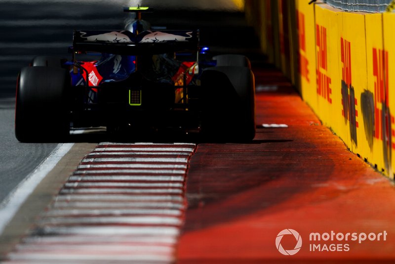 Alexander Albon, Toro Rosso STR14