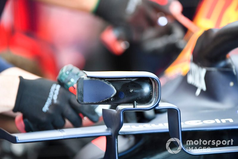 Espejos en el Red Bull Racing RB15