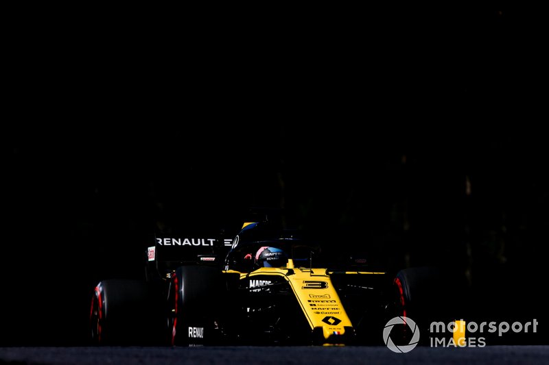 Daniel Ricciardo, Renault F1 Team R.S.19