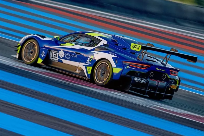 #12 LP Racing, Maserati GT2: Leonardo Gorini, Luca Pirri