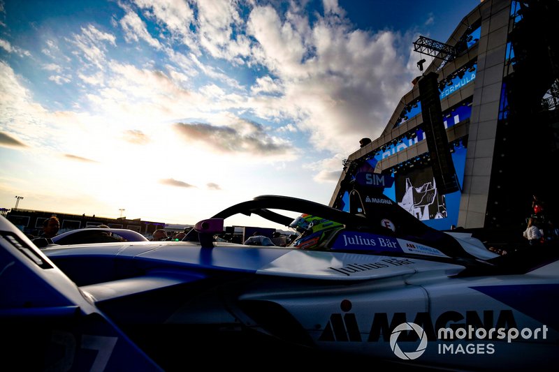 Alexander Sims, BMW I Andretti Motorsports, 1st position