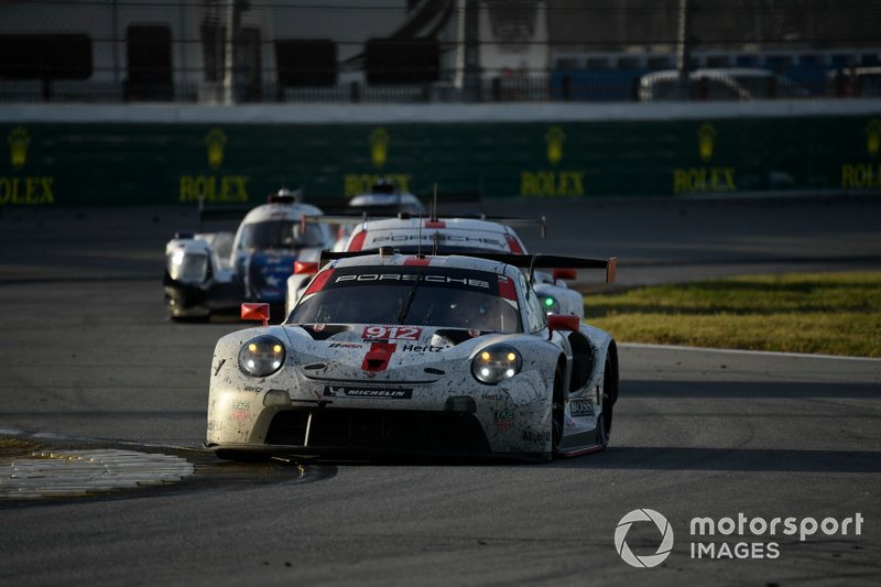 #912 Porsche GT Team Porsche 911 RSR - 19, GTLM: Laurens Vanthoor, Earl Bamber, Mathieu Jaminet