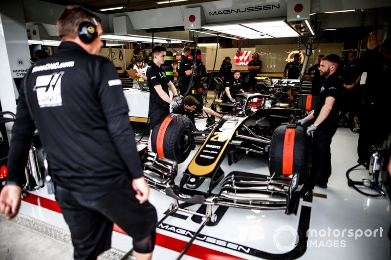 Kevin Magnussen, Haas F1 Team VF-19, in the garage