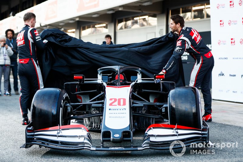 Romain Grosjean, Haas F1 Team, Haas F1 Team and Kevin Magnussen, Haas F1 Team at the unveiling of the Haas VF-20