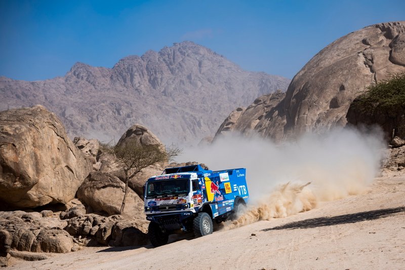 #501 Team KAMAZ Master: Dmitry Sotnikov, Ruslan Akhmadeev, Ilgiz Akhmetzianov
