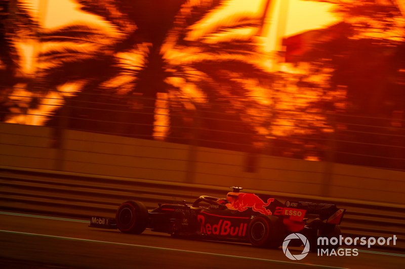Alexander Albon, Red Bull RB15