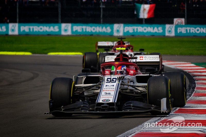 Antonio Giovinazzi, Alfa Romeo Racing C38,Kimi Raikkonen, Alfa Romeo Racing C38
