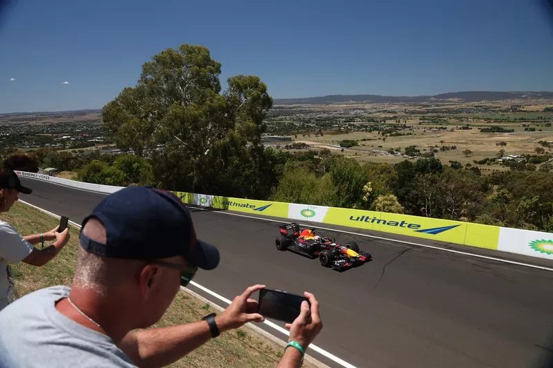 Liam Lawson, Red Bull RB7