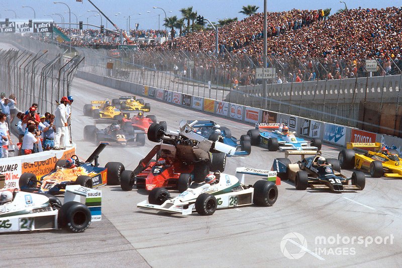 Patrick Tambay, McLaren M28 Ford flies over the back of Niki Lauda, Brabham BT48 Ford at the hairpin on lap 1